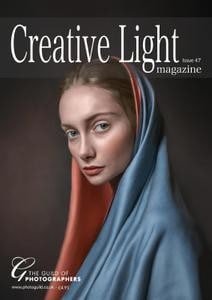 کتاب مجله انگلیسی کرییتیو لایت  Creative Light - Issue 47, 2022